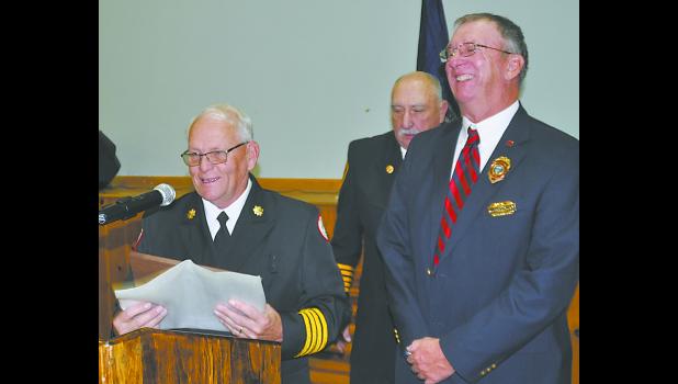 Pat Moore (left) presented an award to Bill Lundy of York, who retired as secretary-treasurer of the NSVFA. Lundy and his wife, Pam, have been involved with the NSVFA Board for more than 20 years.